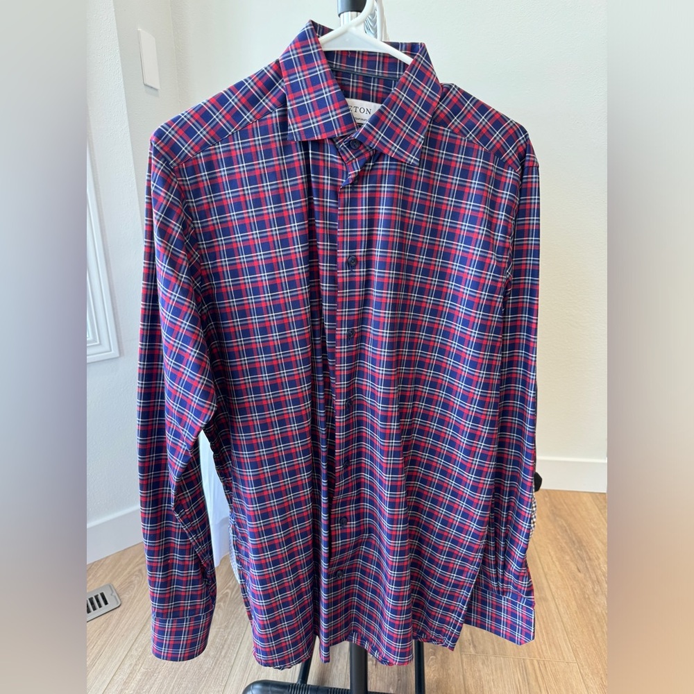 Eton 39 15.5 Contemporary Fit Long-sleeved Dress Shirt. Great used condition.